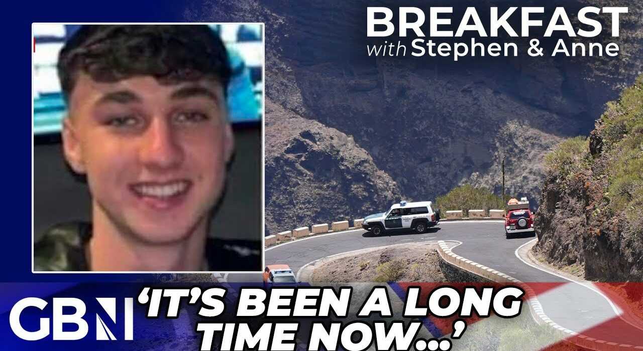 Jay Slater: Mother issues plea to missing Tenerife teen as police 'discount' theories of criminality